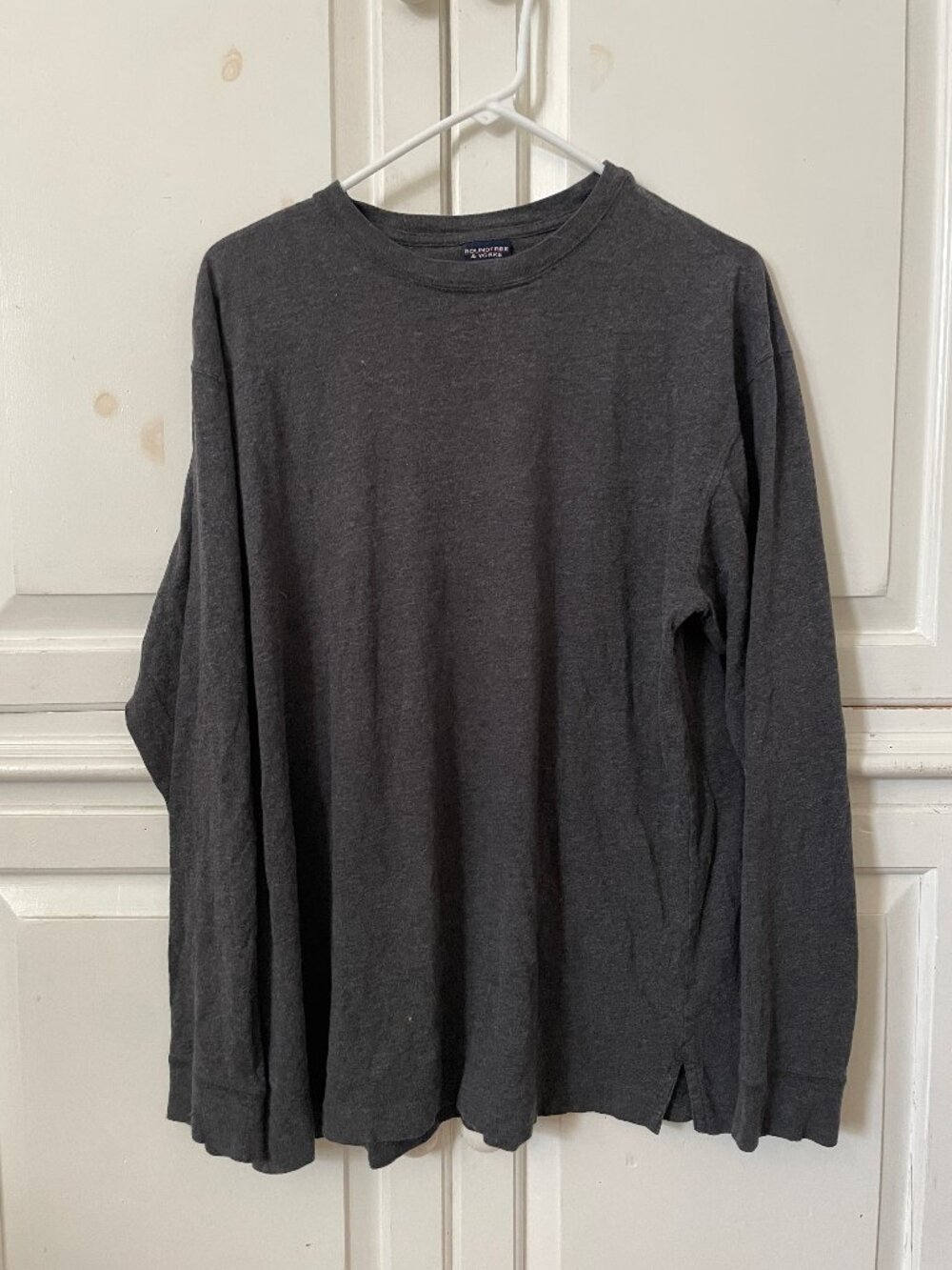 Roundtree & Yorke Mens long sleeve crew neck gray cotton t-shirt size M normcore